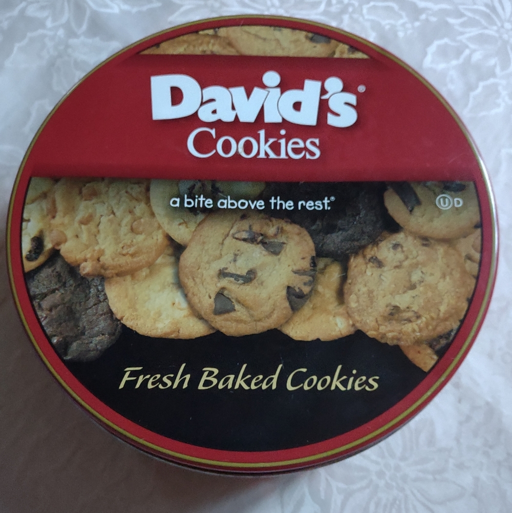 David's Cookies Tin Container With Lid